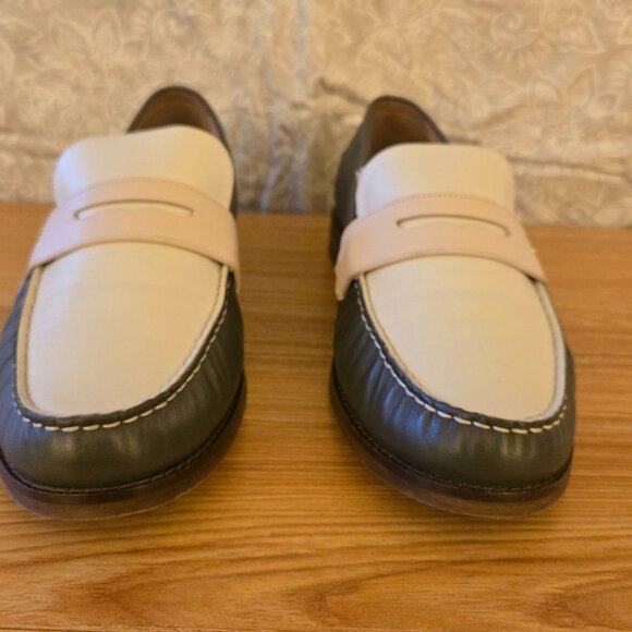 New In Box!! Cole Haan Two-Tone Green/White Loafers with Pink Women Size 11 - Picture 8 of 8